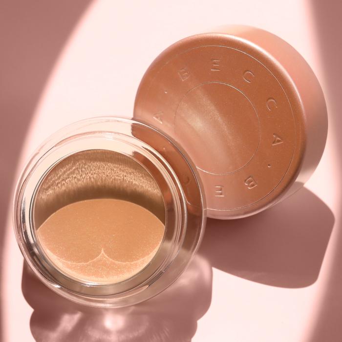 Under Eye Brightening Corrector BECCA