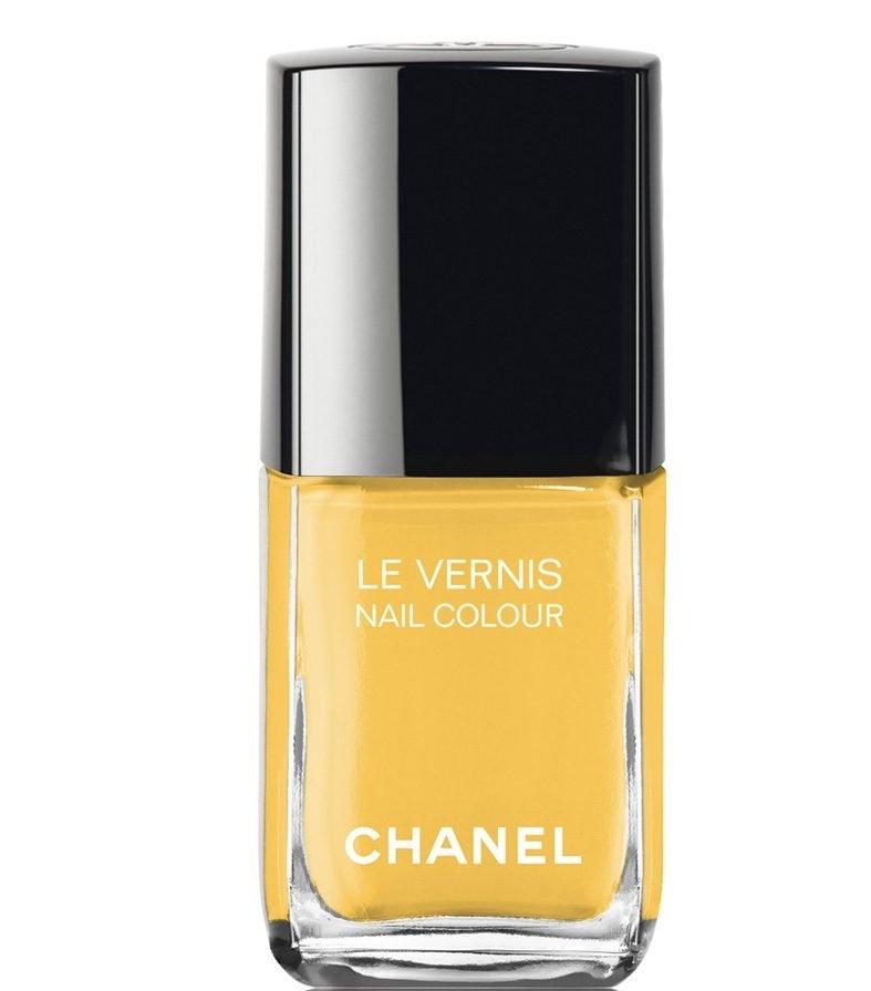 Chanel-Le-Vernis-Nail-Color-Giallo-Napoli, το πιο hot χρώμα του καλοκαιριού για τα νύχια