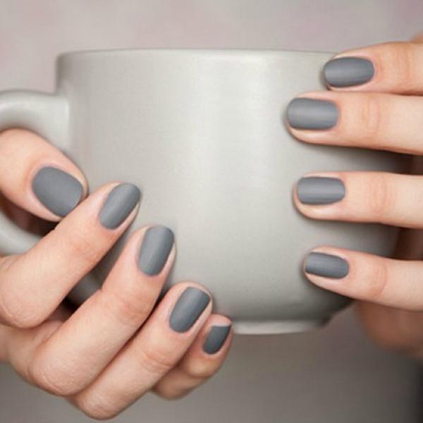 grey nails, mani, homepage image hot τάσεις νύχια