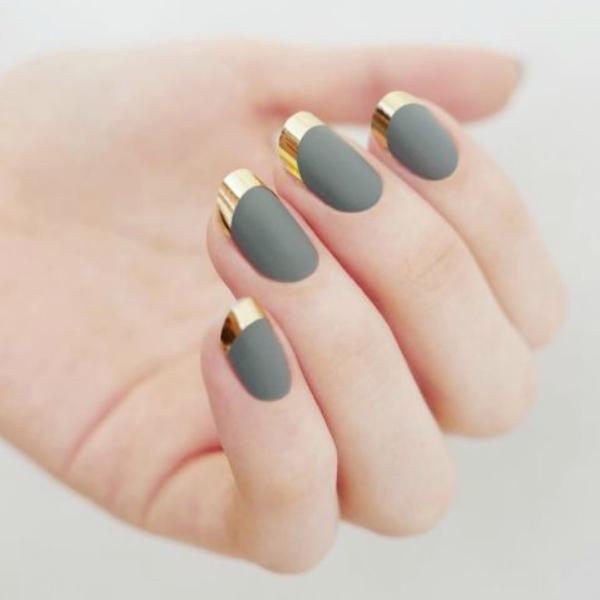 metallic-matte-nails