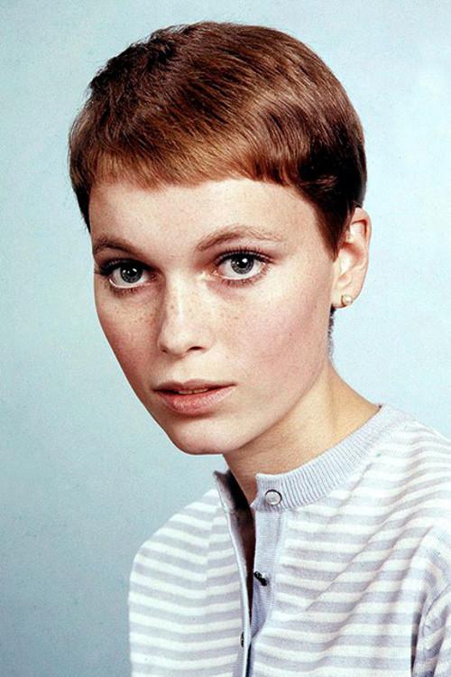 ta 20 kalitera agoristika xtenismata olon ton epoxon mia farrow