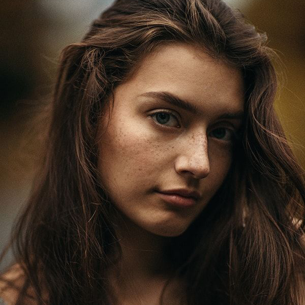 jessica clements, model, face, skin, freckles